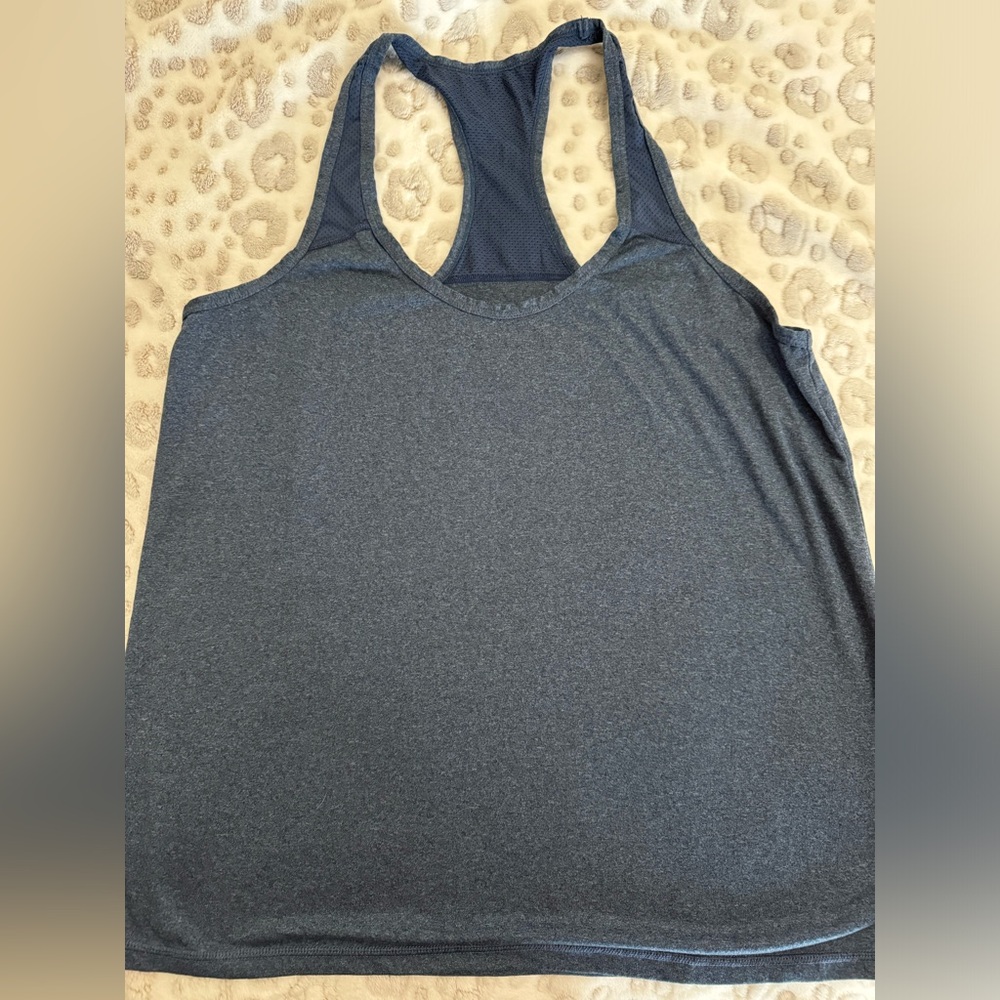 Workout Tank Xersion brand